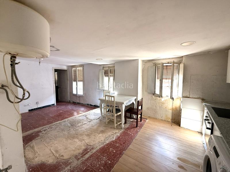 Foto dd3df3dd-3257-4c0f-bff0-1f1989ec1491. Piso en barri colonia aramburu 25 en Cardona