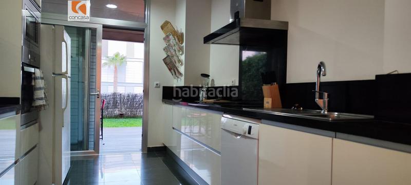 Foto caf3bdb8-8ebe-4619-b1ea-7369e3e8bbb5. Apartamento se vende apartamento en punta paloma sabinillas en Manilva