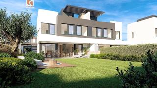Casa a schiera in Nueva Atalaya. Casa pareada en venta en atalaya golf