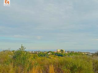 Terreny residencial  Calle de pinsapo. Terreno urbanizable  en estepona con vistas al mar