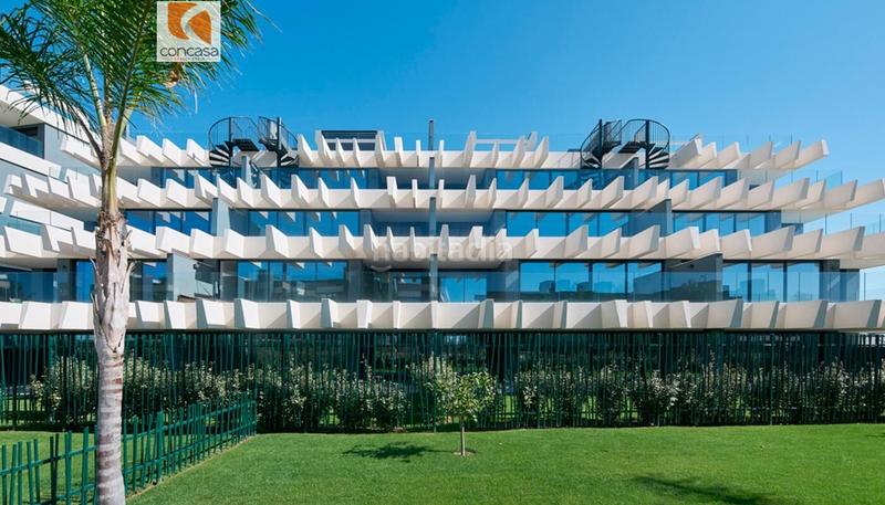 Foto 475d884c-5b8a-486d-8c13-308f6454a759. Piso apartamento en ventacon vistas al mar en La Concha - Resina Golf Estepona