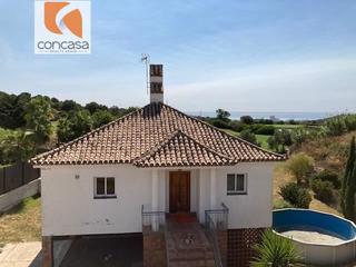 Chalet  Calle el salvador. Villa independiente en valle romano estepona