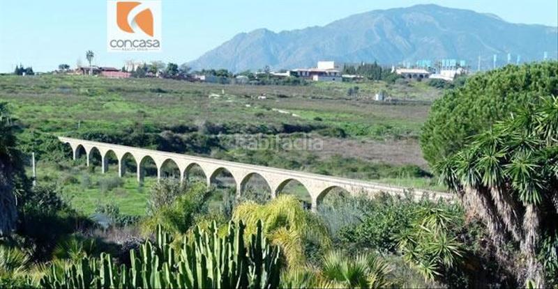 Foto 75f35412-2e41-4f99-8ec1-3a8175e9d17e. Masía casa independiente con terreno en venta en Cancelada en Estepona