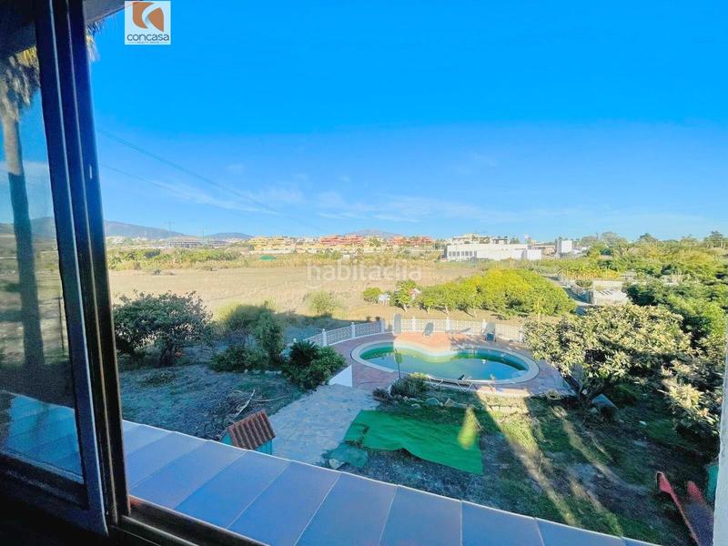 Foto a02b1faf-b8e6-468a-9bac-2780b1a453a9. Masía casa independiente con terreno en venta en Cancelada en Estepona