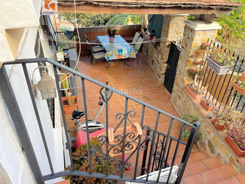 Foto f89aea1f-f149-4555-af6e-b423b9a7a0f1. Masía casa independiente con terreno en venta en Cancelada en Estepona
