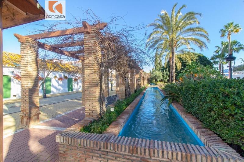 Foto fe62f419-0ae6-40f6-8058-b27841e9e1f0. Masía casa independiente con terreno en venta en Cancelada en Estepona