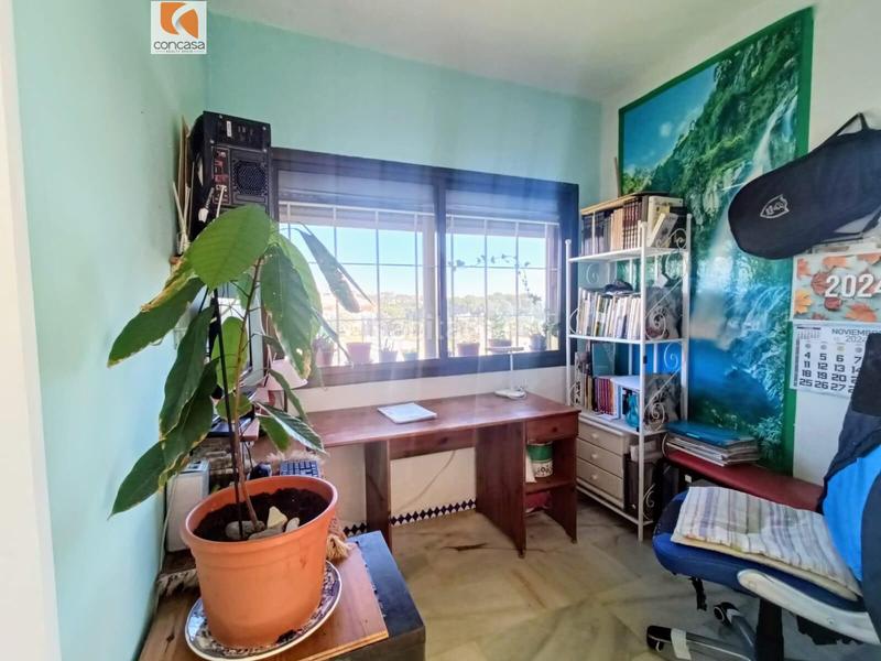 Foto 170a0004-d6f2-4b08-9160-4b9a4b646e0e. Apartamento se vende apartamento frontal al mar en Estepona