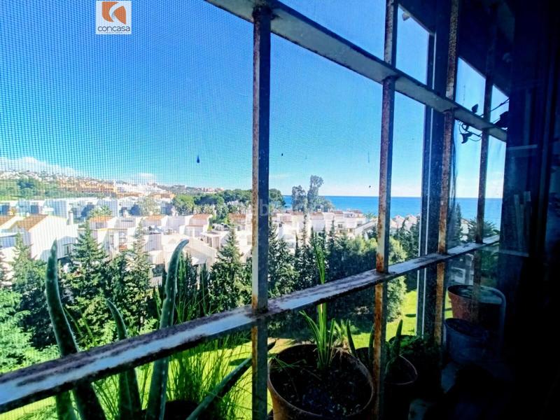 Foto 24b70bf2-2dd7-4a95-85a6-a1a13ccf878d. Apartamento se vende apartamento frontal al mar en Estepona