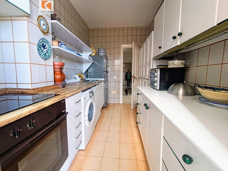 Foto 39acefdc-17f8-4215-9bb7-b9b1a5b31536. Apartamento se vende apartamento frontal al mar en Estepona