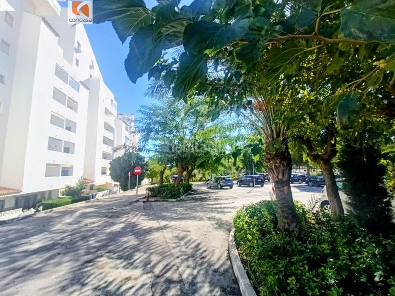 Foto e1c96a65-49fc-4e8e-acfe-ad2a63c284b2. Apartamento se vende apartamento frontal al mar en Estepona