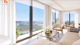 Casa aparellada a Guadalobón. Villa pareada en venta junto al mar  y golf estepona