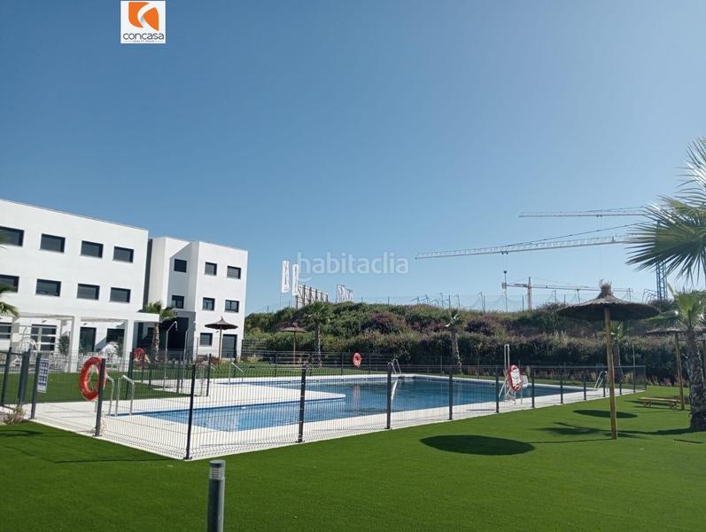 Foto a22d9d64-0514-4e2b-b055-5cff8020255f. Planta baja apartamento de 2 dormitorios con jardín en Estepona