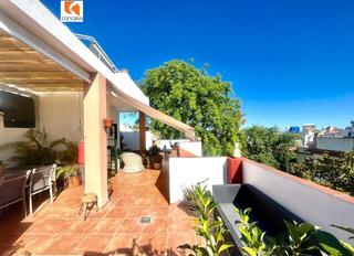 Casa adossada a Bel - Air. Casa con terraza y garaje en cancelada