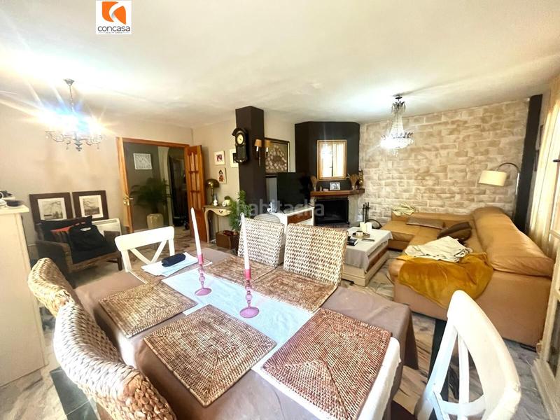 Foto b93d1b04-7134-47b1-8b97-5c489891c3c9. Casa adosada casa con terraza y garaje en cancelada en Estepona