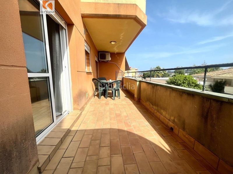 Foto 309b9926-3610-4acd-b37e-80ad389d92b7. Apartamento  con terraza y vistas al mar en sabinillas en Manilva