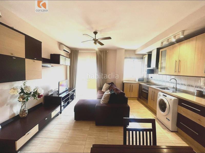 Foto 65aa523a-f5e4-410f-94d5-391a05c19fb0. Apartamento  con terraza y vistas al mar en sabinillas en Manilva