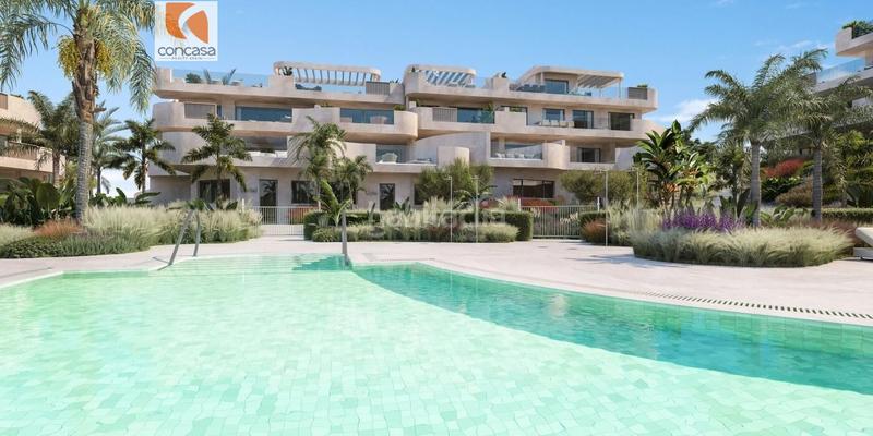Foto 32268061-f306-48b0-a9de-914fcd380ea6. Apartament amb aparcament a Guadalobón Estepona