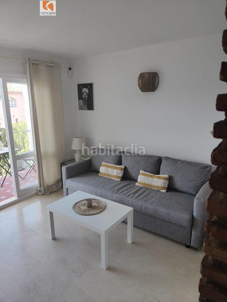 Foto f301a5c7-8651-4ee1-bf8d-76c6ca50b625. Estudio  en urbanización cerrada con piscina en paraísobarronal, en Estepona