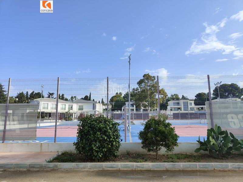 Foto f7f3a8cd-4ee0-4cf0-a922-3788298c4d15. Estudio  en urbanización cerrada con piscina en paraísobarronal, en Estepona