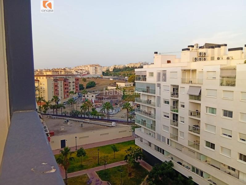 Foto b692ad16-6107-4812-9177-975be8ef73cb. Ático  en venta con 2 habitaciones y amplia terraza, cerca del paseo marítimo en Estepona