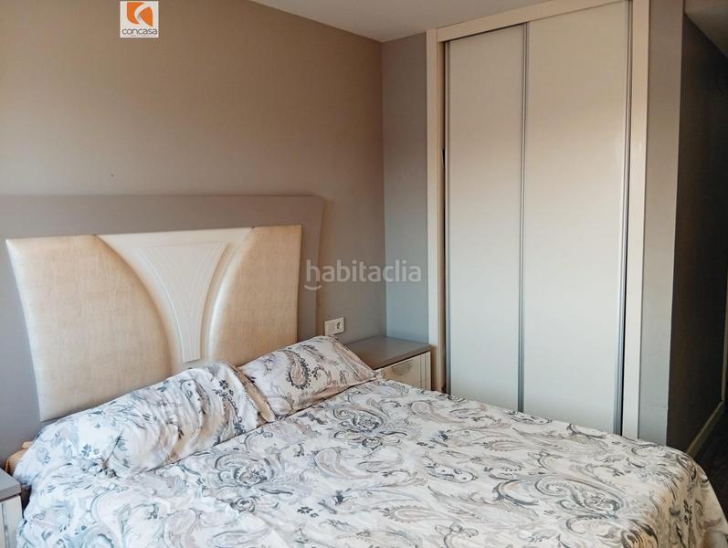 Foto f7a2e78b-6933-4e5d-83f9-6e508b8fdfdf. Ático  en venta con 2 habitaciones y amplia terraza, cerca del paseo marítimo en Estepona