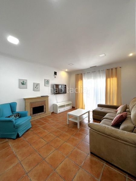 Foto 18acd797-23aa-4a87-921a-8c49ea8ddbd3. Chalet con riscaldamento parcheggio piscina in Las Lagunas - Campano Chiclana de la Frontera