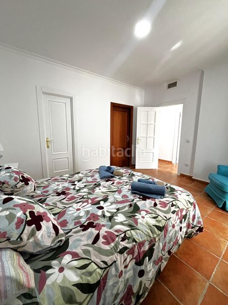 Foto 5fc17ebd-cd98-4fd2-8bb3-77cfdb11ee92. Chalet con riscaldamento parcheggio piscina in Las Lagunas - Campano Chiclana de la Frontera