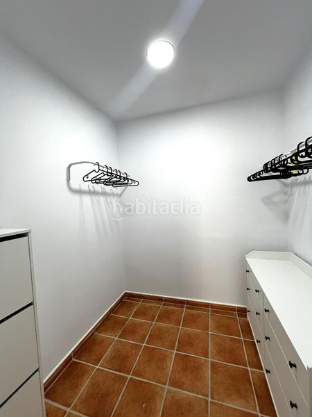 Foto ce9d80b1-4e3d-4143-aa06-65b7f8b46607. Chalet con riscaldamento parcheggio piscina in Las Lagunas - Campano Chiclana de la Frontera