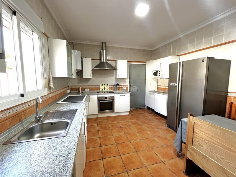 Foto d4c05be3-0fb5-41f4-be28-28275b63112b. Chalet con riscaldamento parcheggio piscina in Las Lagunas - Campano Chiclana de la Frontera