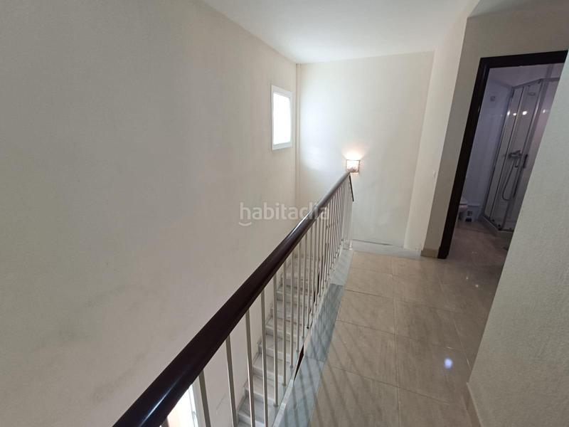 Foto 78b824b0-1057-47ef-8cda-bb632c7aee63. Semi detached house with heating parking pool in Las Lagunas - Campano Chiclana de la Frontera