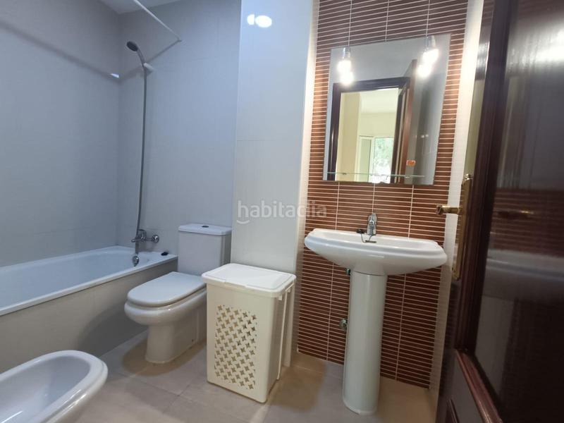 Foto 9f109052-2b6f-429e-9308-105bda65cbc1. Semi detached house with heating parking pool in Las Lagunas - Campano Chiclana de la Frontera