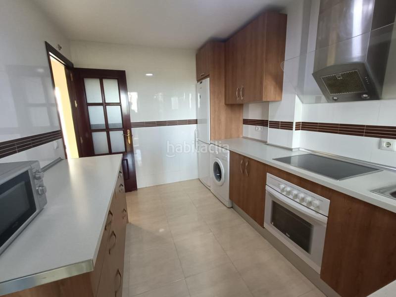 Foto a8c7b9a7-58ab-45db-9f68-4295188c2f5e. Semi detached house with heating parking pool in Las Lagunas - Campano Chiclana de la Frontera