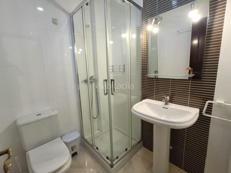 Foto c045b02e-d6da-4fa5-bb3f-5fd566a1e703. Semi detached house with heating parking pool in Las Lagunas - Campano Chiclana de la Frontera