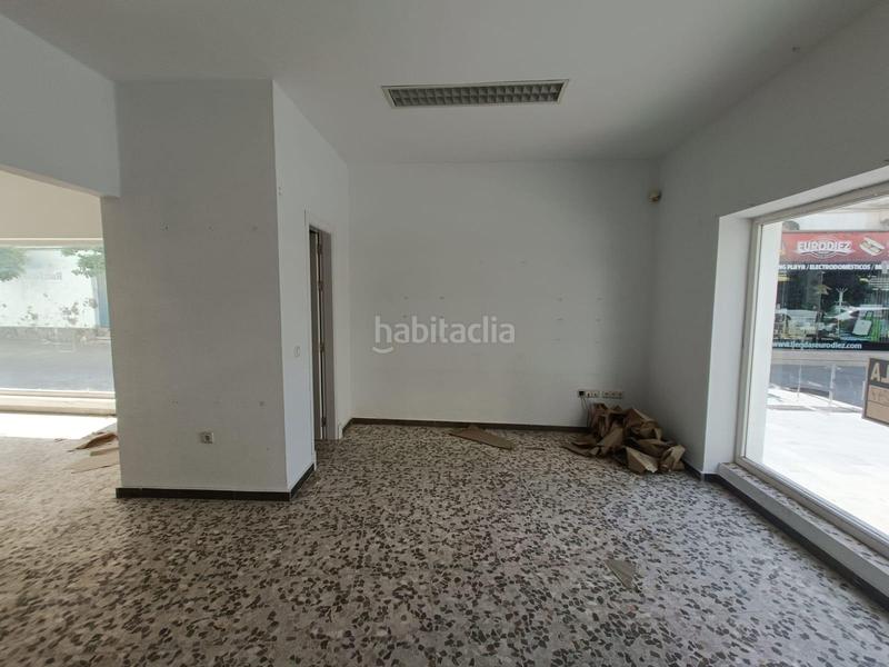 Foto 47c30ac1-3dba-48d9-a0bc-cd617db0b4d1. Local comercial local centrico en venta en Núcleo urbano Chiclana de la Frontera