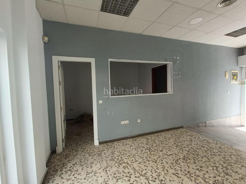 Foto b9fcd044-249b-4d6f-99aa-52e6aeb61472. Local comercial local centrico en venta en Núcleo urbano Chiclana de la Frontera