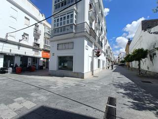 Local Comercial en Núcleo urbano