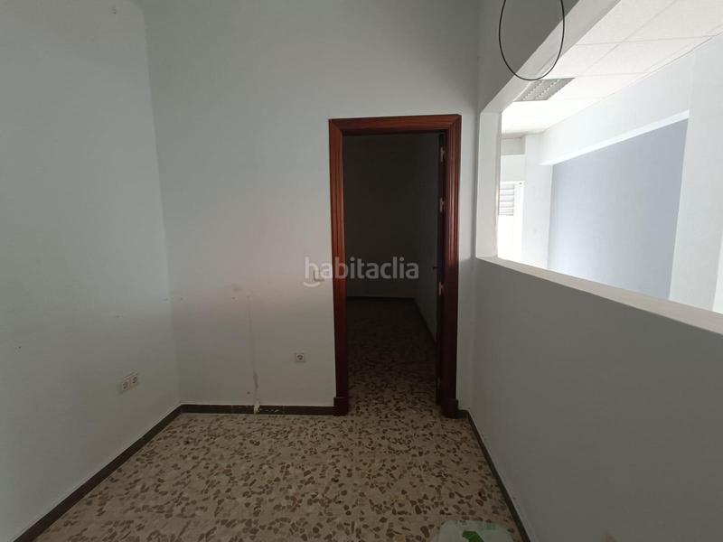Foto ff216947-748c-425e-bcc4-b0ab7d79bed6. Local comercial local centrico en venta en Núcleo urbano Chiclana de la Frontera