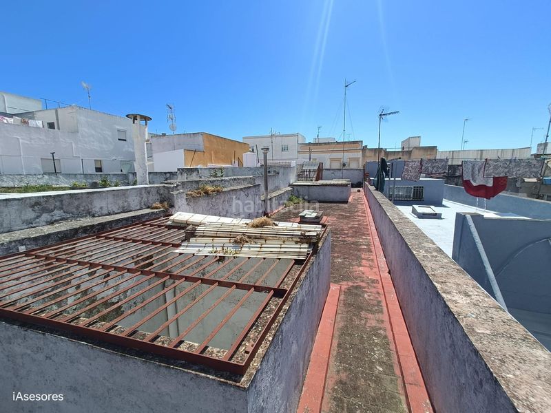 Foto ea4d0b70-3f7b-4180-9198-99b8ae3b9619. Casa a La Banda - Campo de Fútbol Chiclana de la Frontera