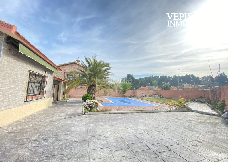Foto 347b6ff1-2132-4d46-b209-b4fdbb110148. Casa adosada la mejor oferta del mercado para comprar un hogar que lo tiene todo en Arganda del Rey