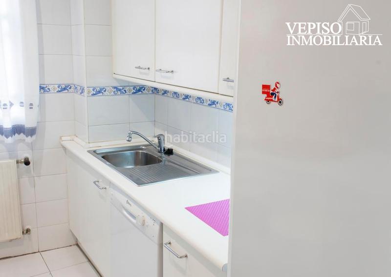 Foto 1f146348-65d2-4b21-8e27-ebbd37e19050. Apartament amb calefacció piscina a Acacias Madrid