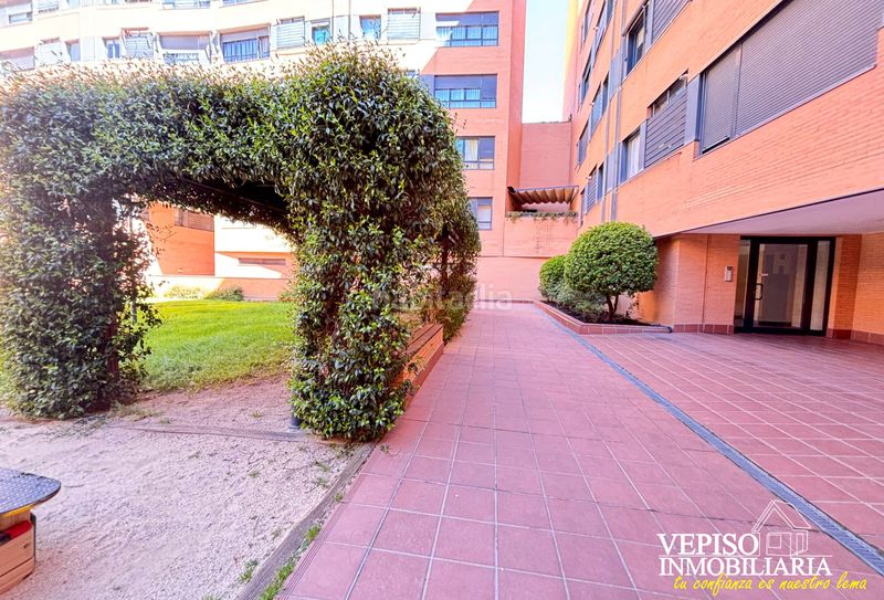 Foto f48d04bc-816d-40a4-af8d-ca9f1d6240a1. Pis amb calefacció aparcament piscina a Rejas Madrid