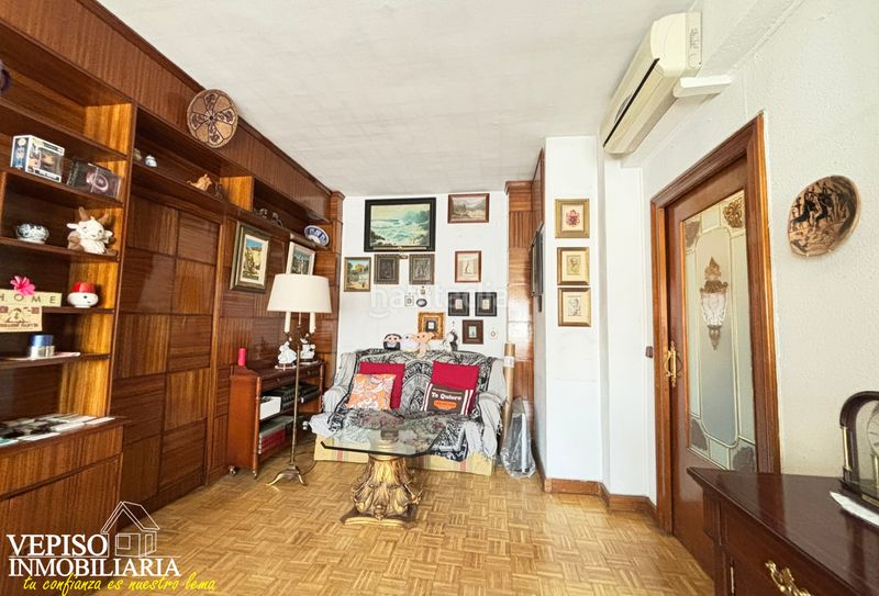 Foto 0ecaf440-c356-4d42-b383-54acff8c4767. Piso en Prosperidad Madrid