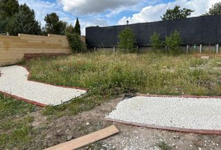 Terreno residenziale in Fuentidueña de Tajo. Parcela de 2.478 m² con proyecto de vivienda y urbanización comp