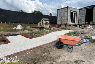 Chalet in Fuentidueña de Tajo. Terreno con casa en proceso