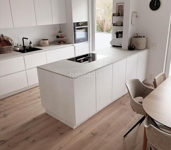 Foto b3e44d56-9f17-4554-9508-4aa7ecb0034a. Maison jumelée dans Fuentebella-San Fermín-El Leguario Parla