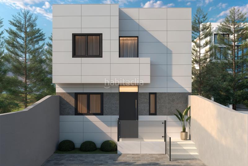 Foto d6212a5c-79d9-4b00-9e8b-1eb657ddc8ad. Maison jumelée dans Fuentebella-San Fermín-El Leguario Parla