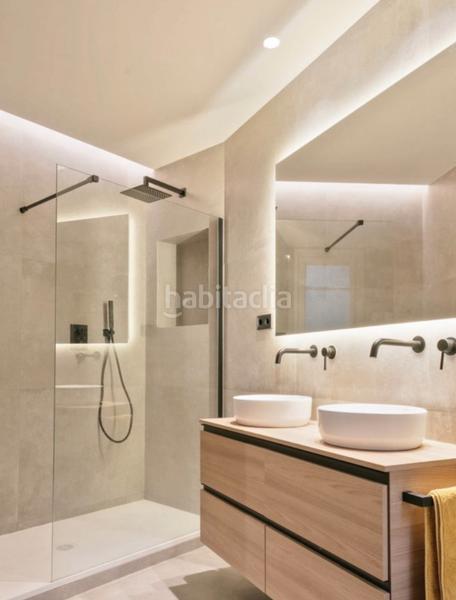 Foto e99d0138-e099-4c72-901a-70a59f9ccbc5. Maison jumelée dans Fuentebella-San Fermín-El Leguario Parla