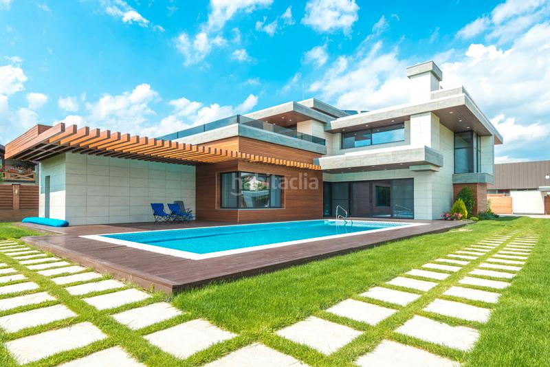 Foto 205ccd89-5e2d-49d1-9300-bf27d1ab04c4. Chalet dans Los Satélites-Roza Martín Majadahonda