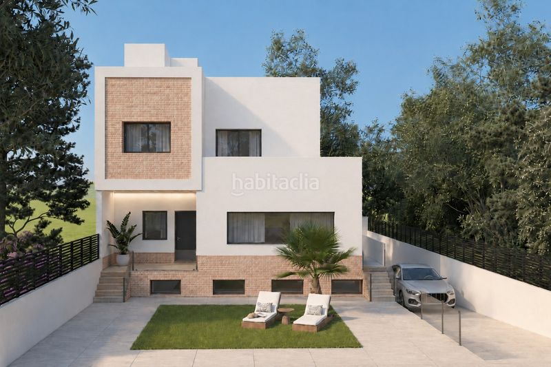 Foto bceedfe8-e311-44a7-919c-92477628edbf. Casa aparellada a La Fortuna Leganés