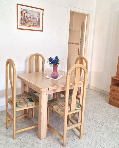 Foto 097c30a0-ad8a-4ffe-a219-8b91c5b8d2f4. Casa a calle murillo 1 a Zona Carrefour - Urbanizaciones Torrevieja